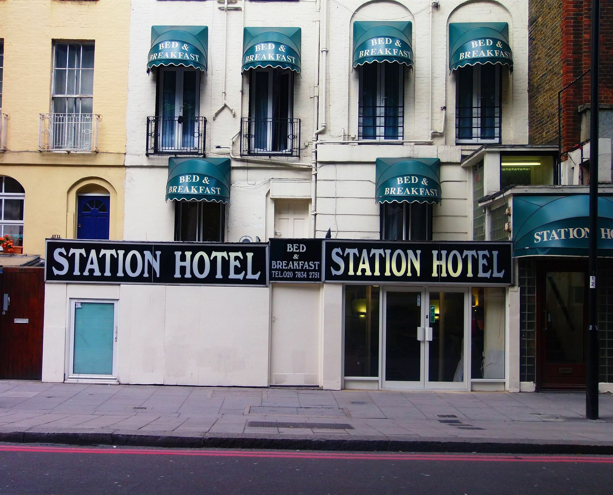 Victoria Station Hotel Лондон Екстериор снимка